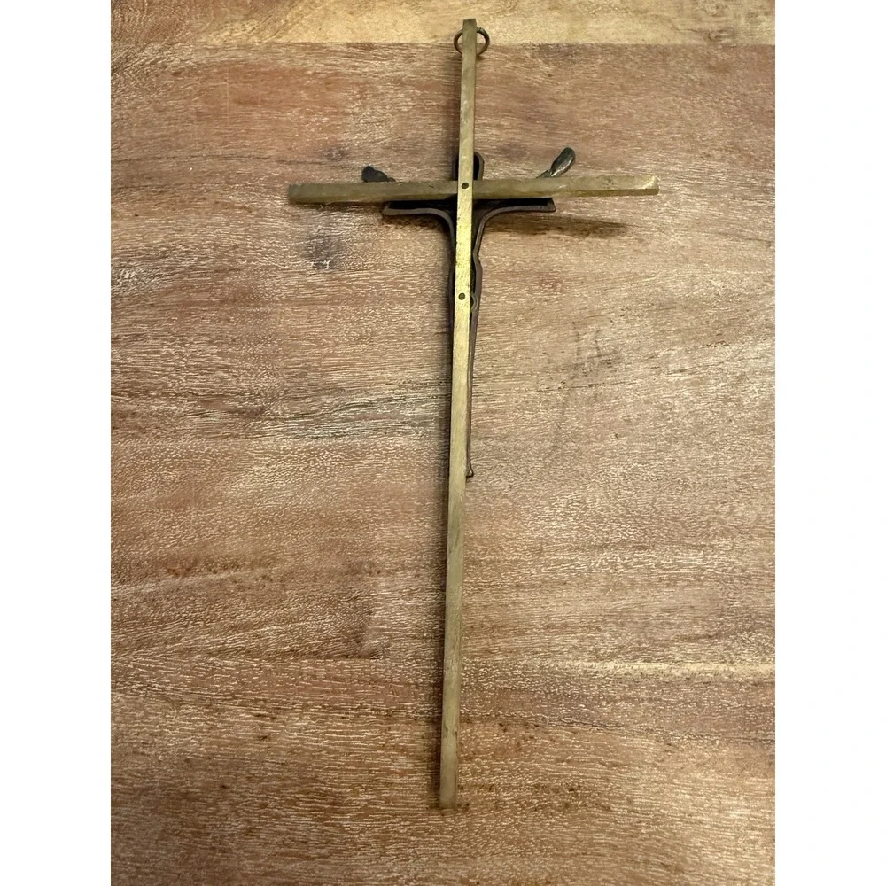 Vintage Brass Risen Christ Cross  Religious‎ Decor Wall Hanging 10x5